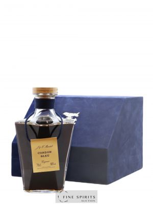Martell Of. Cordon Bleu Baccarat Decanter   - Lot of 1 Bottle