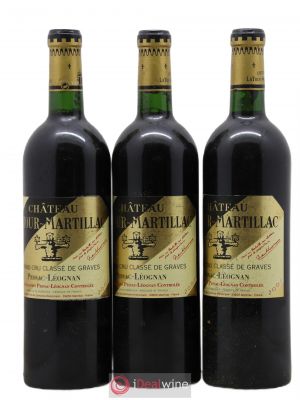 Château Latour-Martillac Cru Classé de Graves  2001 - Lot of 3 Bottles