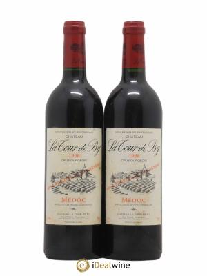 Château La Tour de By Cru Bourgeois  (sans prix de réserve) 1998 - Lot de 2 Bouteilles