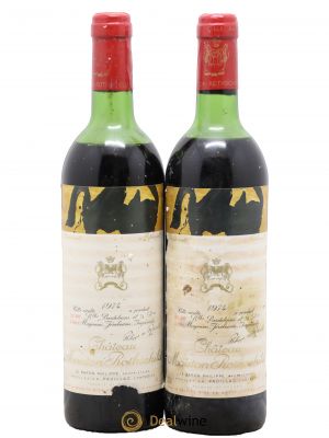 Château Mouton Rothschild 1er Grand Cru Classé  1974 - Lot of 2 Bottles