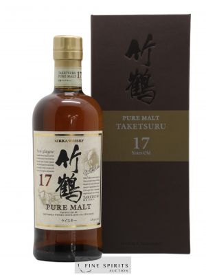 Taketsuru 17 years Of. Pure Malt Nikka Whisky   - Lot de 1 Bouteille