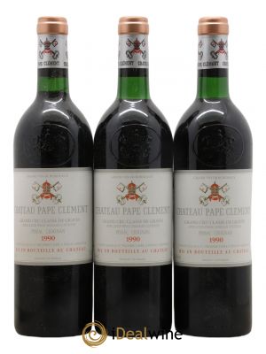 Château Pape Clément Cru Classé de Graves  1990 - Lot of 3 Bottles