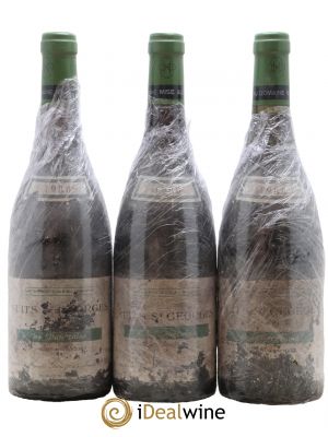 Nuits Saint-Georges 1er Cru Les Vaucrains Henri Gouges  1988 - Lot of 3 Bottles