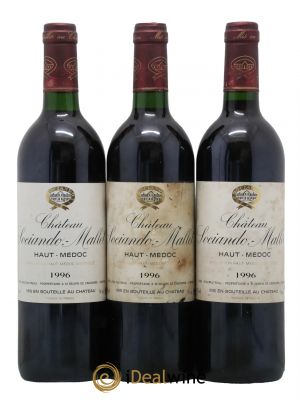 Château Sociando Mallet  1996 - Lot of 3 Bottles