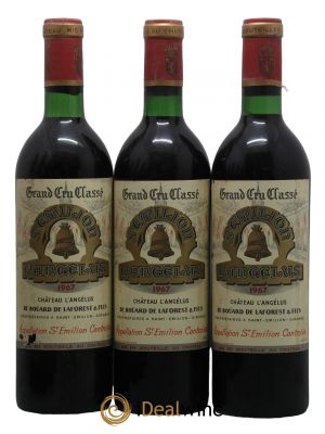 Château Angélus 1er Grand Cru Classé A  1967 - Lotto di 3 Bottiglie