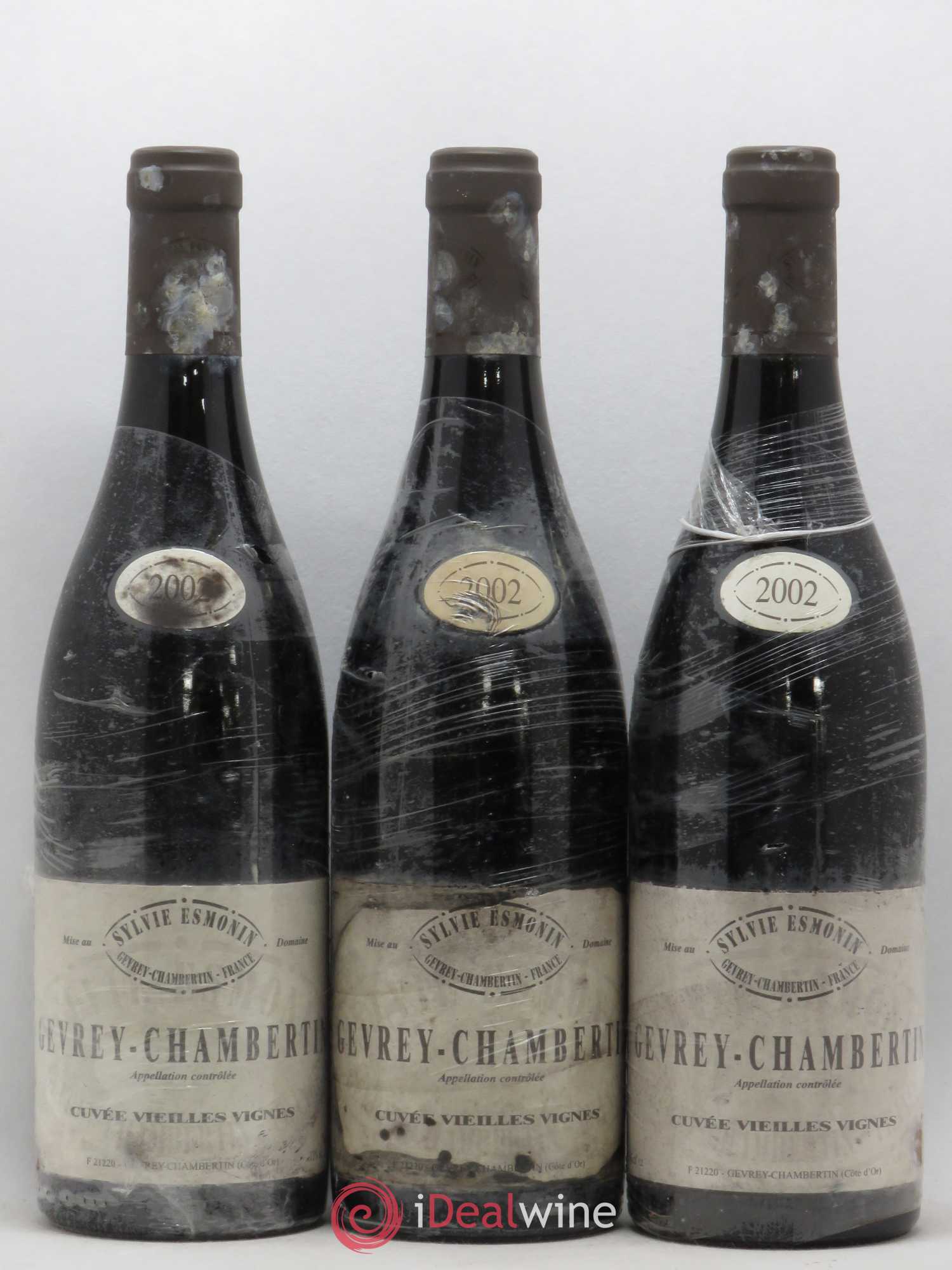 Gevrey-Chambertin Vieilles Vignes Sylvie Esmonin 2002 - Lot de 3 bouteilles - 0