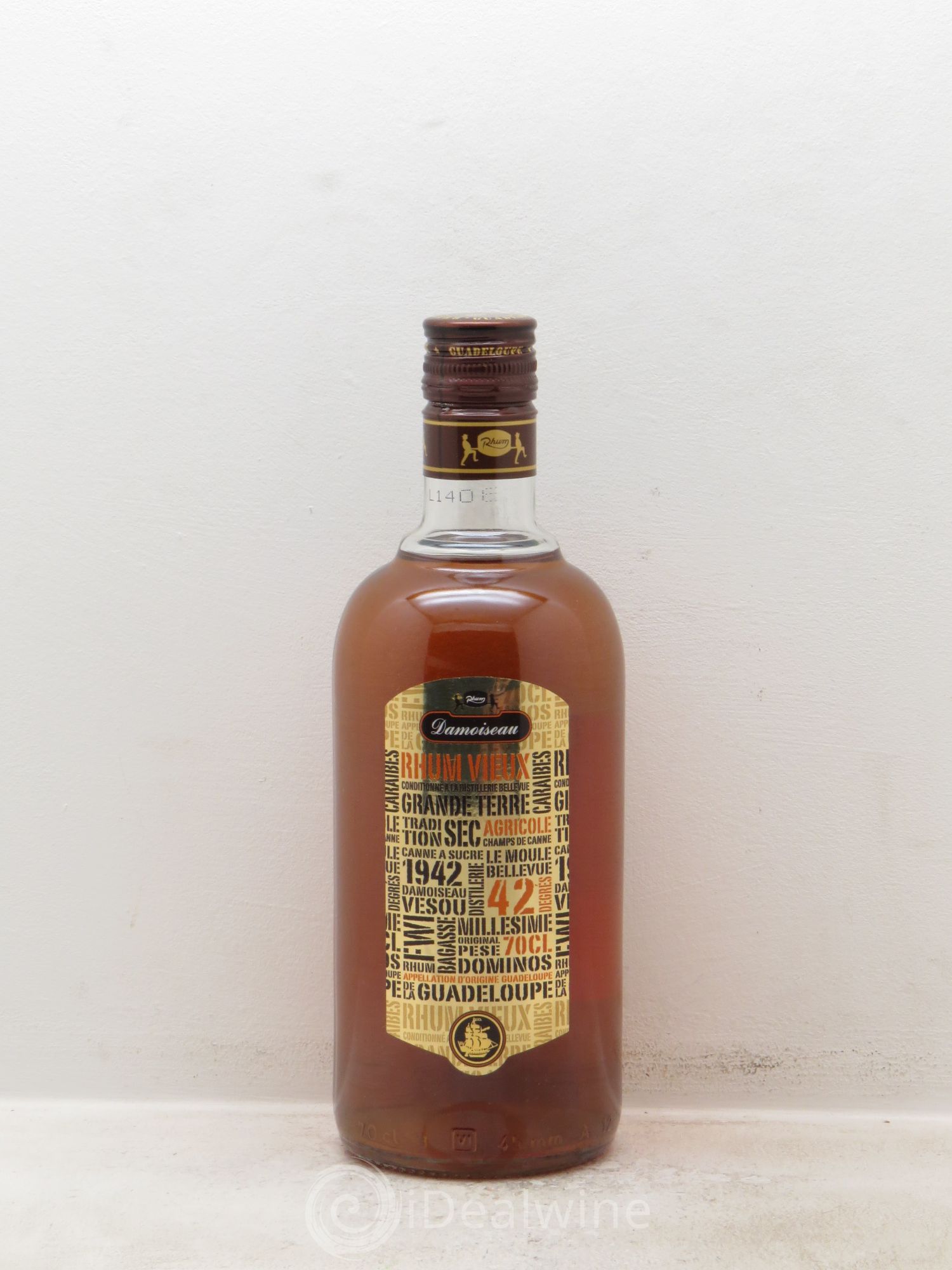 Rhum Guadeloupe Distillerie Damoiseau Rhum Club édition spéciale 42° (70cl) - Posten von 1 Flasche - 0