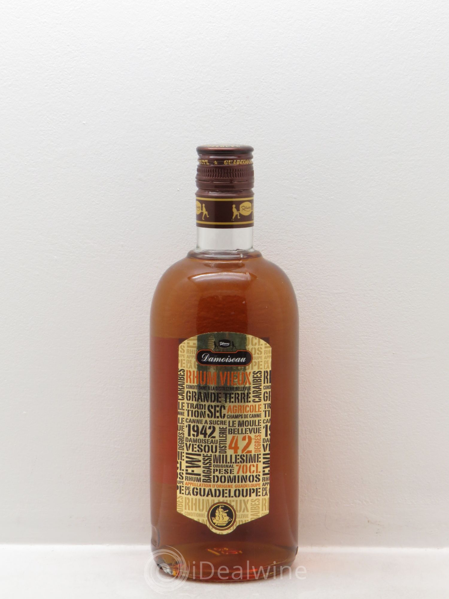 Rhum Guadeloupe Distillerie DAMOISEAU Rhum Club vieux édition Spéciale 42° - Posten von 1 Flasche - 0
