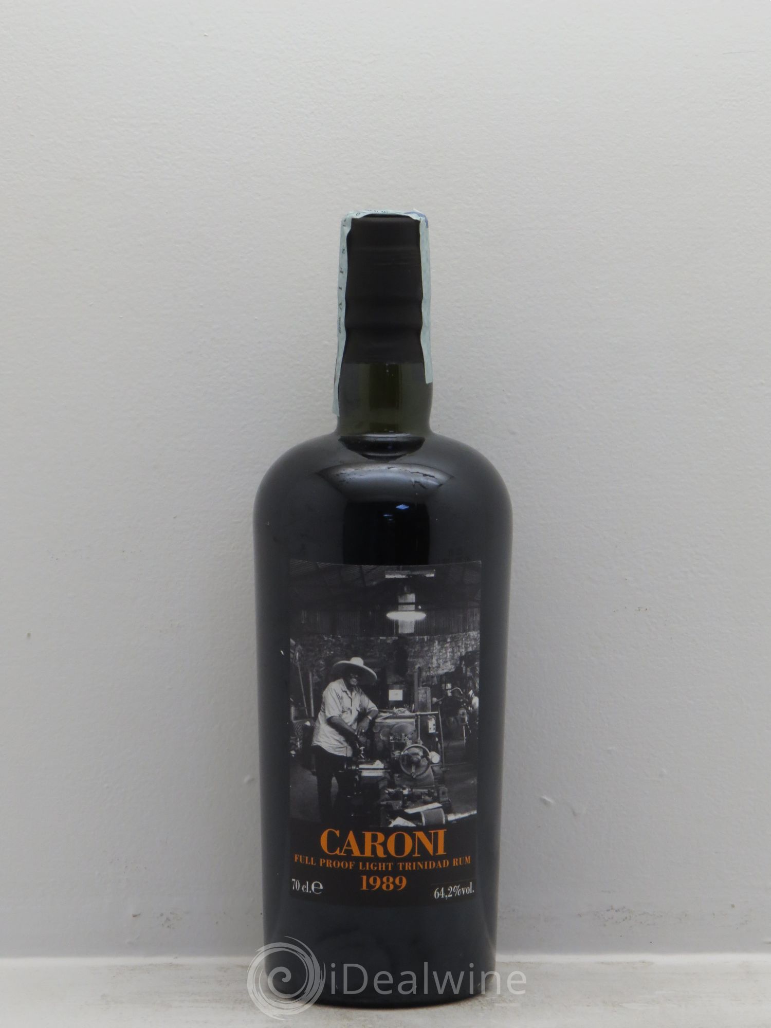 Alcools divers Rhum Caroni -Full proof light- Trinidad et Tobago 1989 - Posten von 1 Flasche - 0