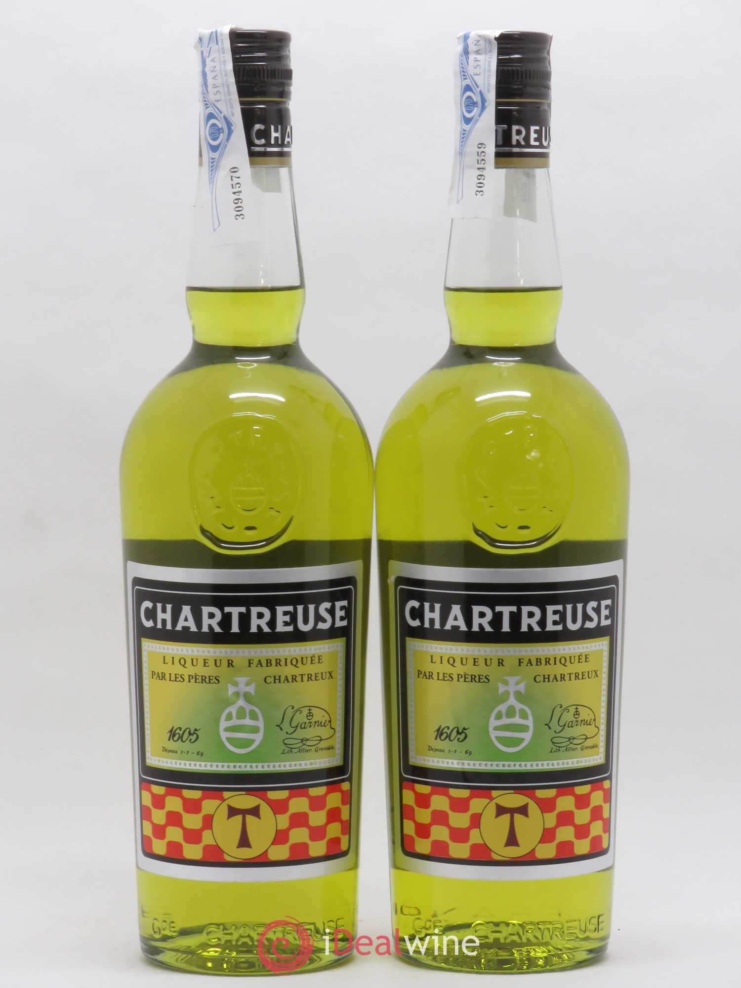 Chartreuse Pères Chartreux Episcopale La Tau Dédiée A La Ville De Tarragone 2020 - Posten von 2 Flaschen - 0