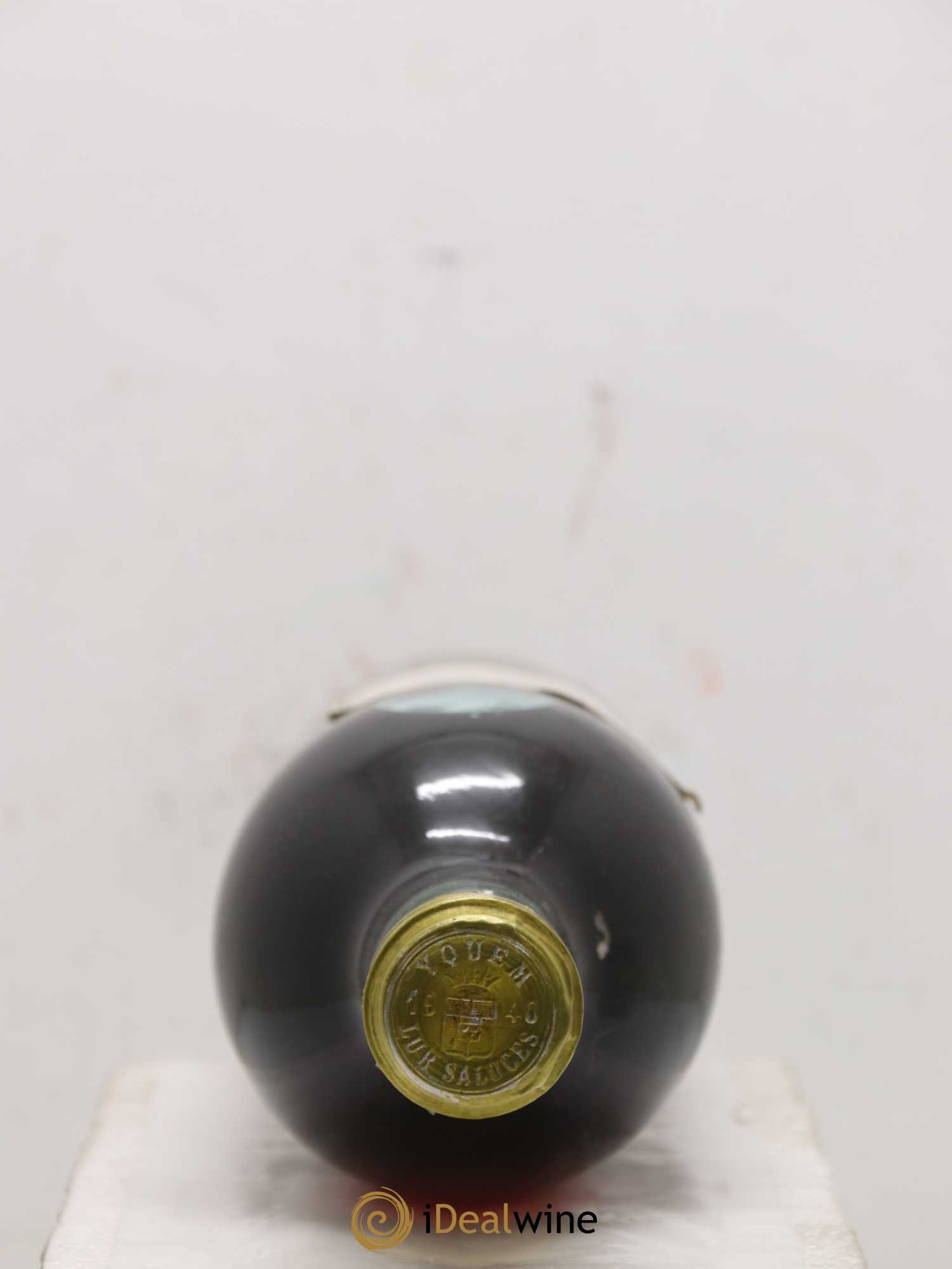 Château d' Yquem 1er Cru Classé Supérieur 1940 - Lotto di 1 bottiglia - 2