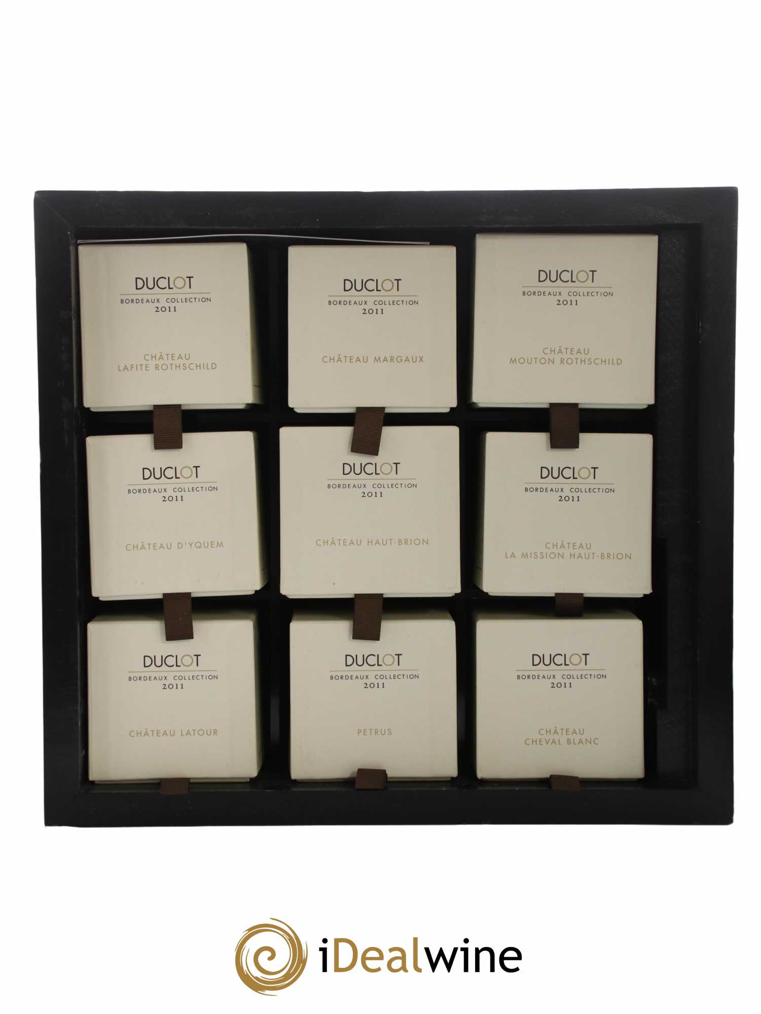 Caisse Collection Duclot 2011 Petrus - Lafitte - Margaux - Mouton Rothschild - Latour - Haut Brion - Mission Haut Brion - Cheval Blanc - Yquem 2011 - Lot de 9 bouteilles - 9