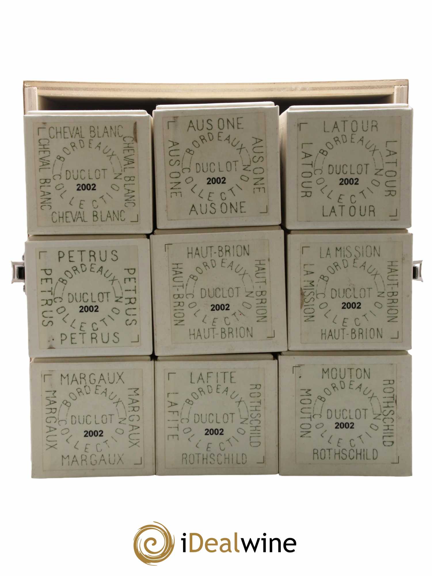 Caisse Collection Duclot 2002 Petrus - Lafitte - Margaux - Mouton Rothschild - Latour - Haut Brion - Mission Haut Brion - Cheval Blanc - Ausone 2002 - Lot de 9 bouteilles - 7