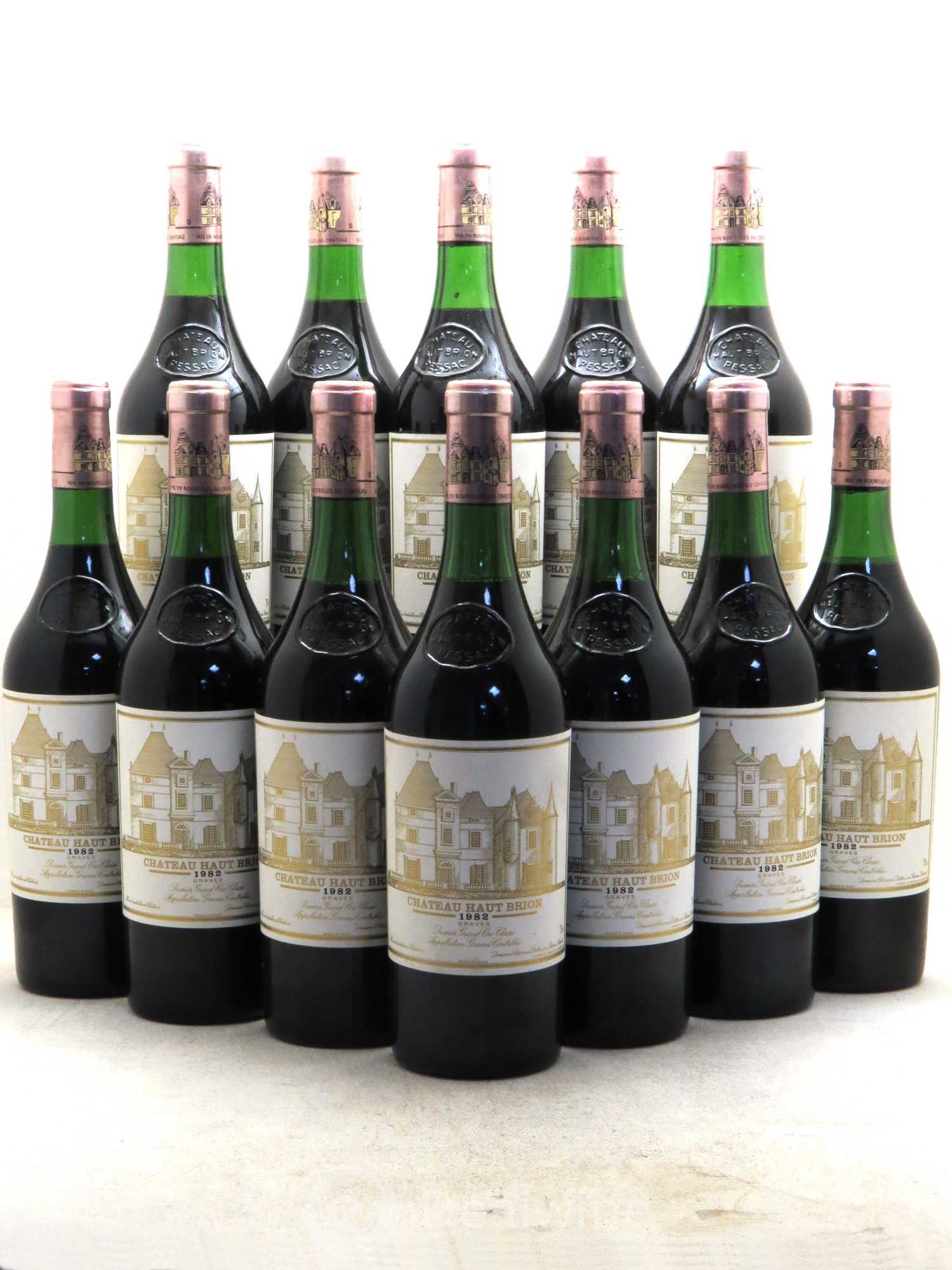 Château Haut Brion 1er Grand Cru Classé 1982 - Lot de 12 bouteilles - 0