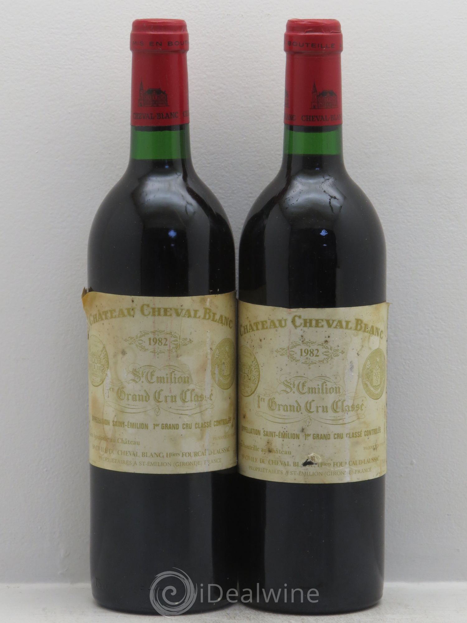 Château Cheval Blanc 1er Grand Cru Classé A 1982 - Lot de 2 bouteilles - 0