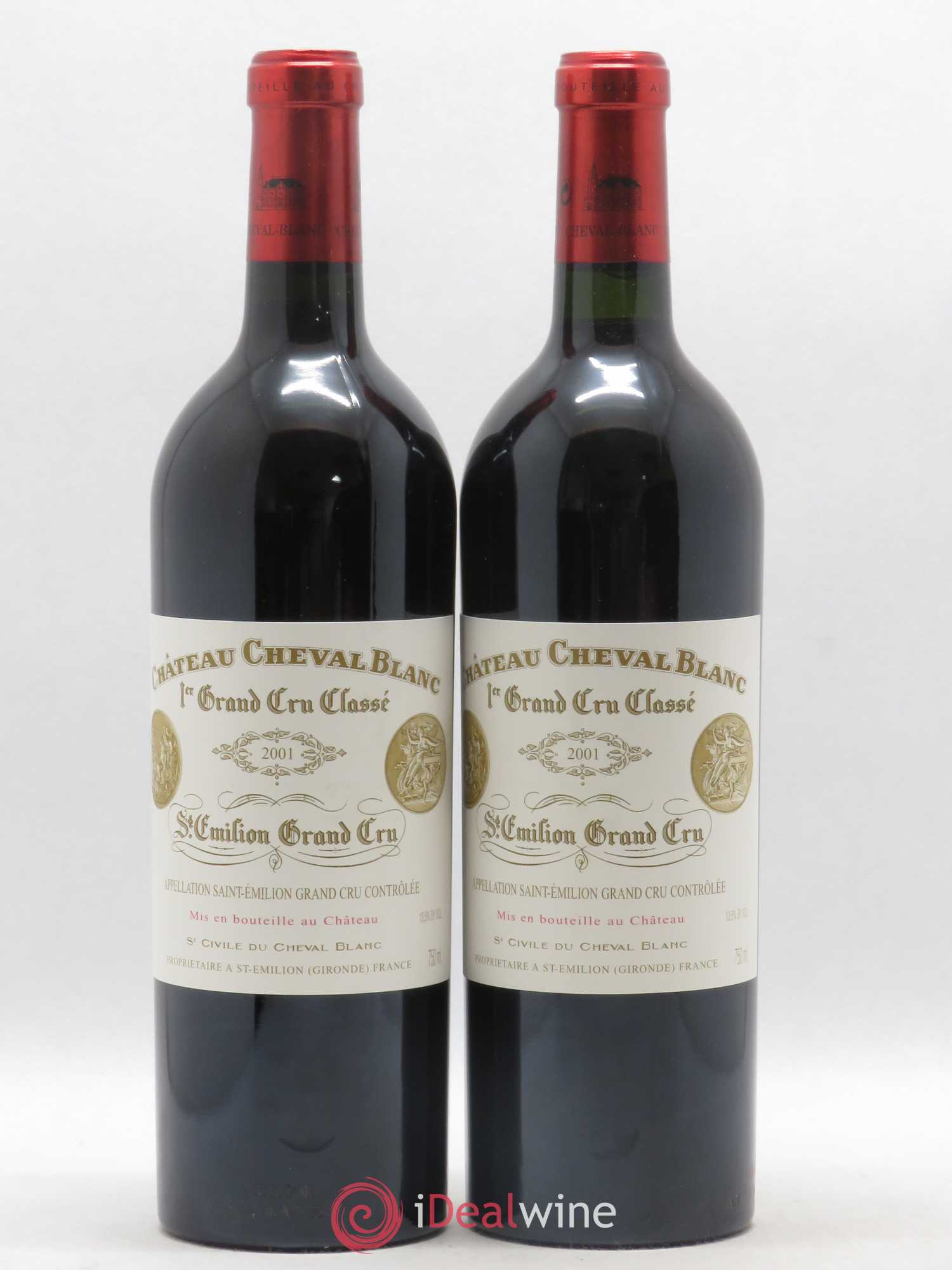 Château Cheval Blanc 1er Grand Cru Classé A 2001 - Lot de 2 bouteilles - 0