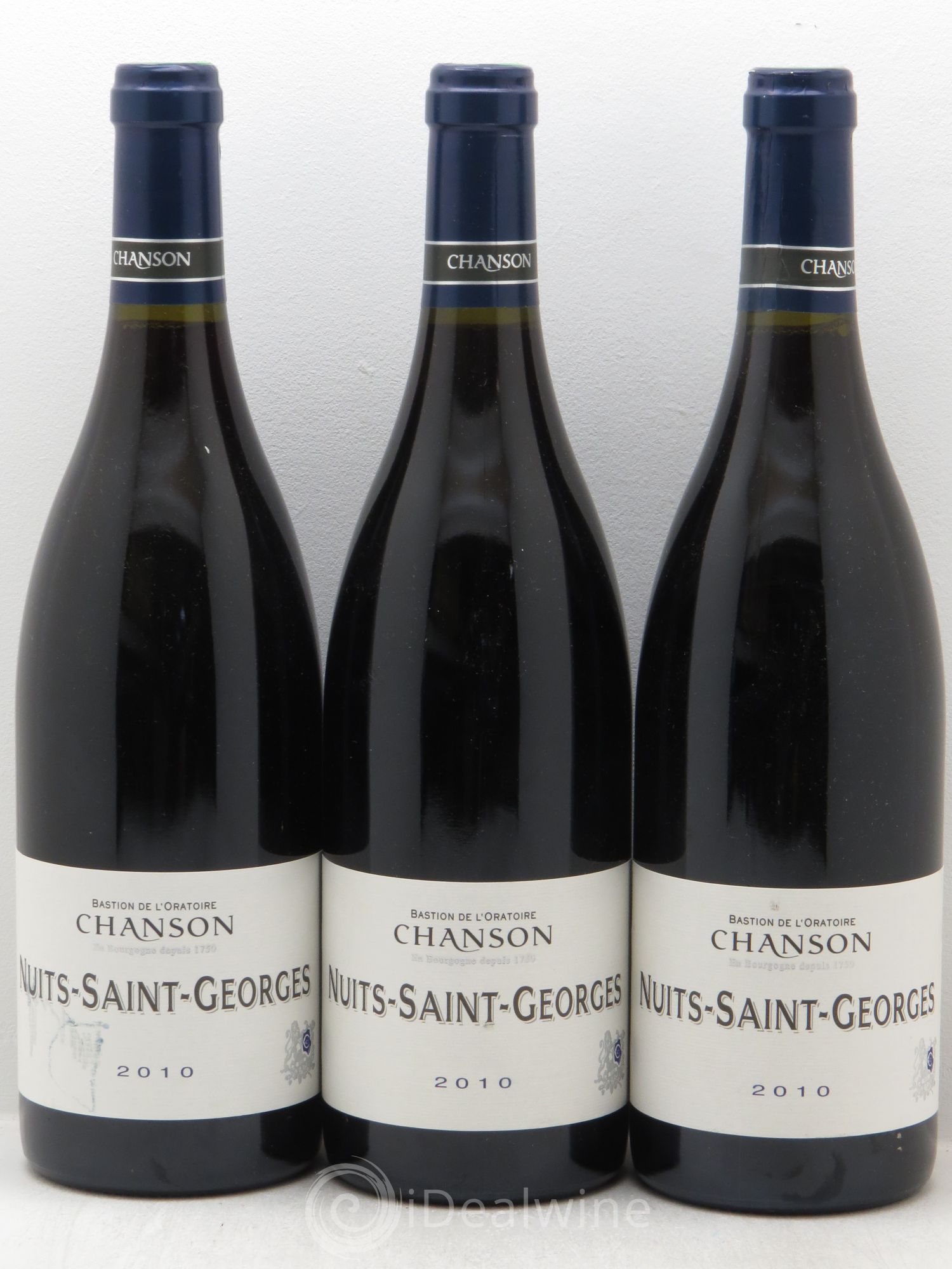 Nuits-Saint-Georges Domaine Chanson 2010 - Lot de 3 bouteilles - 0