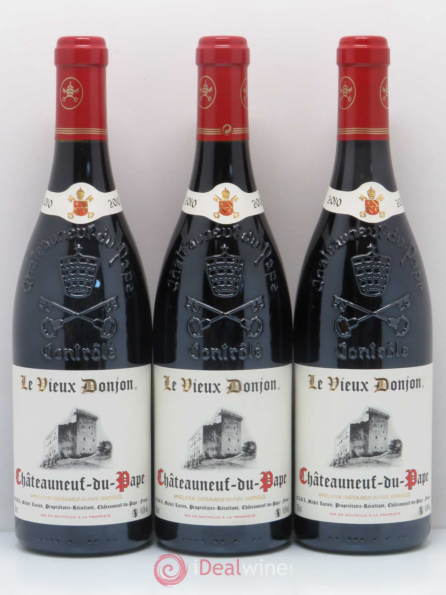 Châteauneuf-du-Pape Le Vieux Donjon Michel Lucien 2010 - Lot de 3 bouteilles - 0