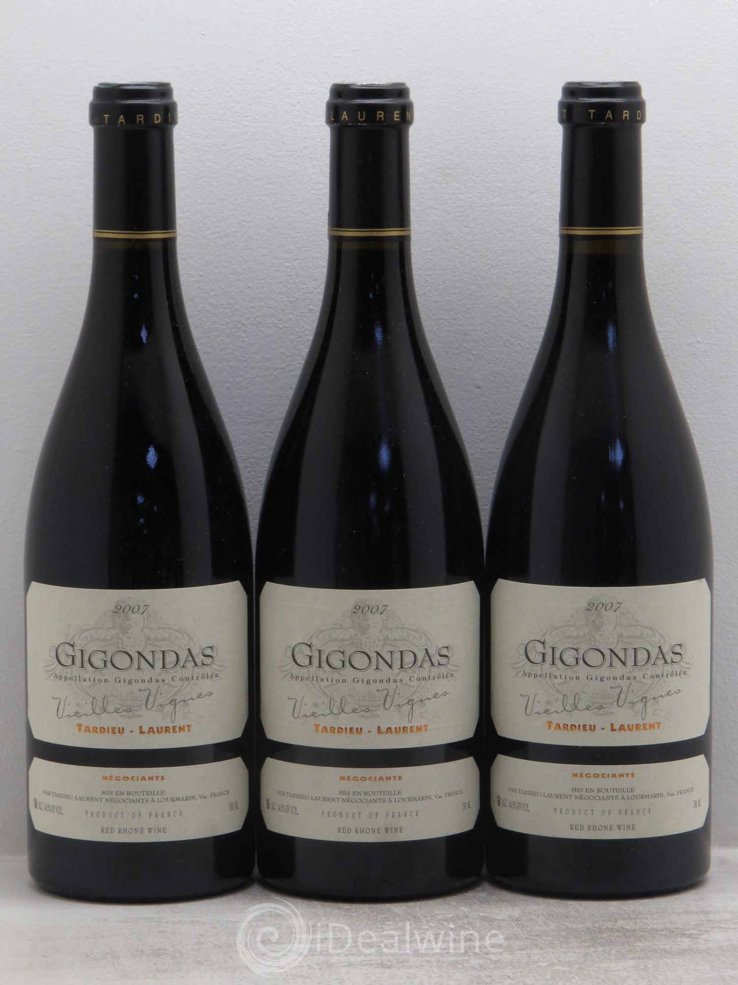 Gigondas 2007 - Posten von 3 Flaschen - 0