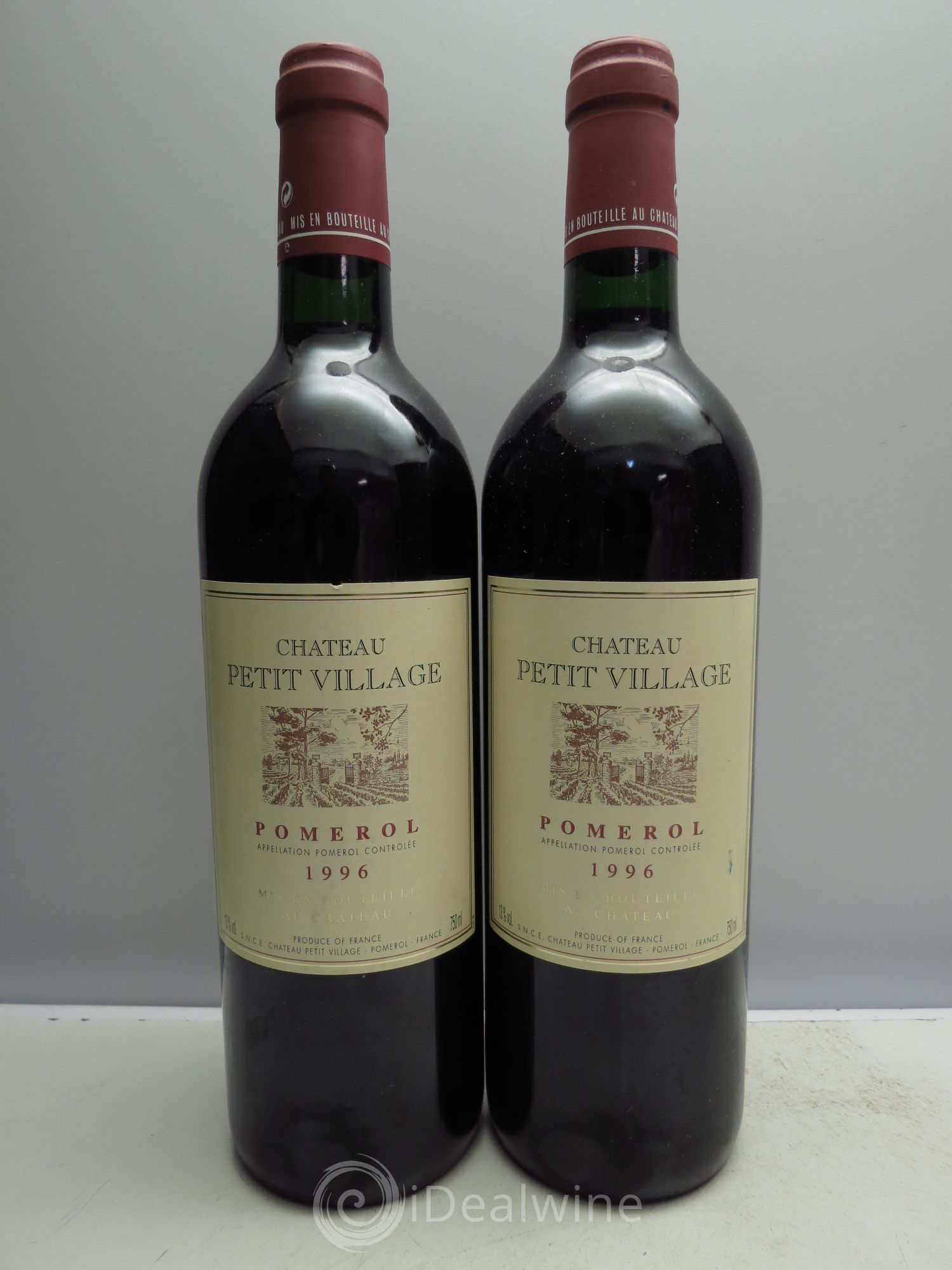 Château Petit Village (sans prix de réserve / no reserve) 1996 - Posten von 2 Flaschen - 0