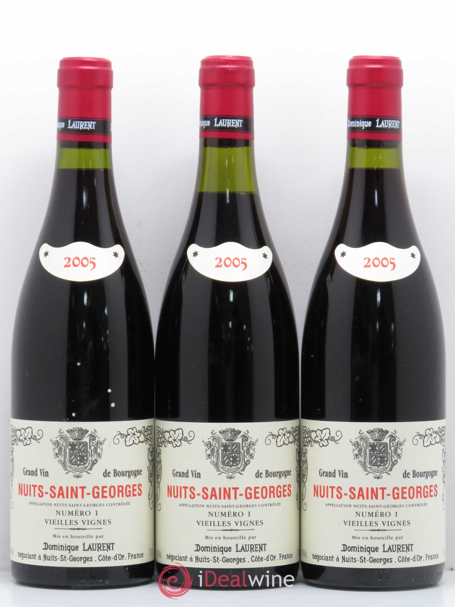 Nuits-Saint-Georges Vieilles Vignes Dominique Laurent Numéro 1 2005 - Lot de 3 bouteilles - 0