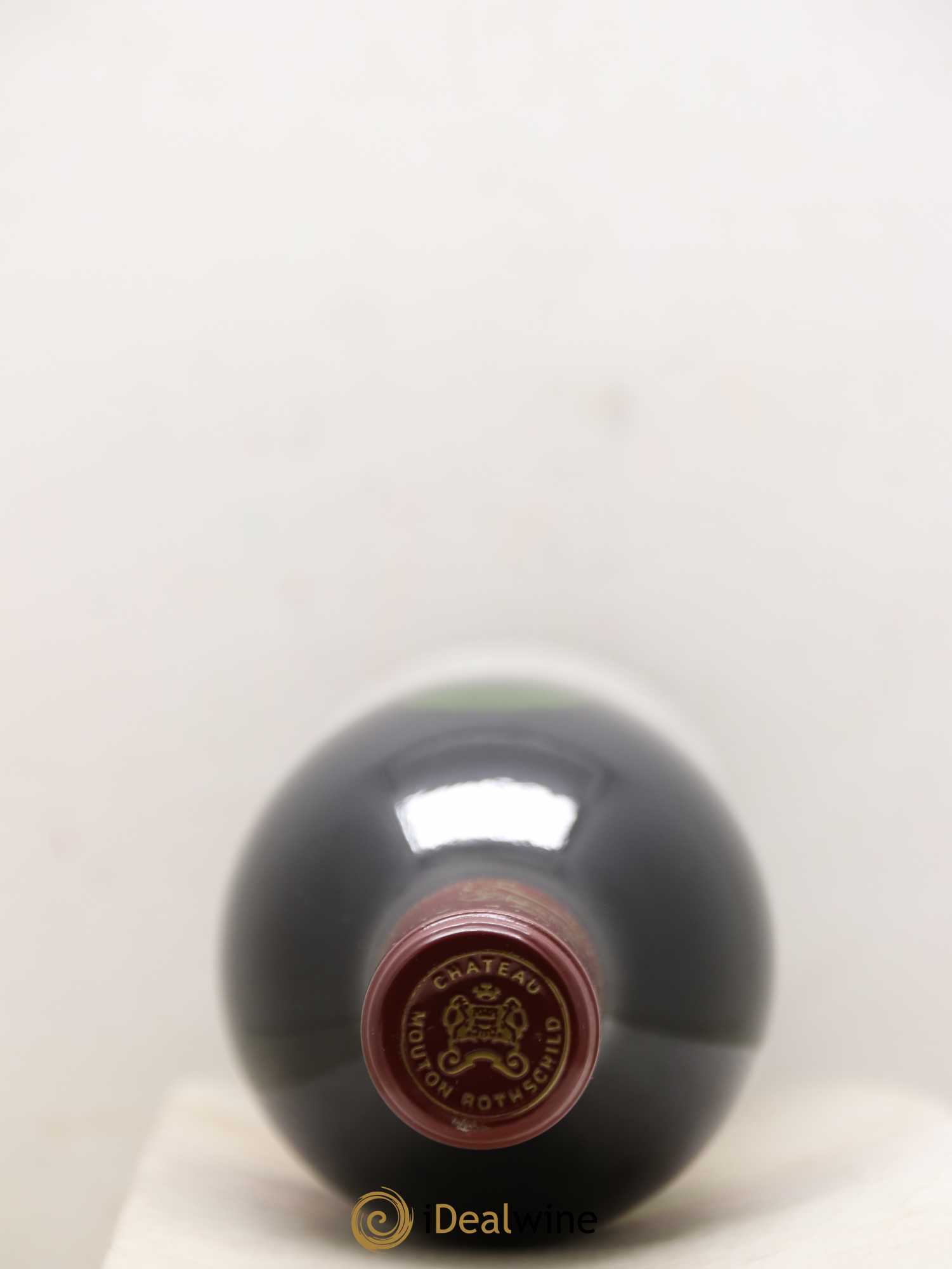 Château Mouton Rothschild 1er Grand Cru Classé 2011 - Lot of 1 bottle - 2