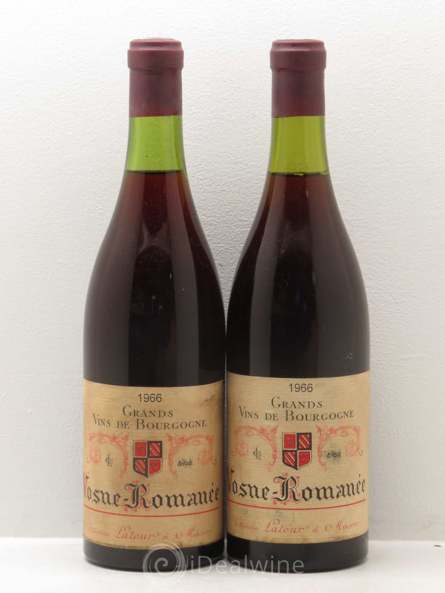 Vosne-Romanée 1966 - Lot de 2 bouteilles - 0