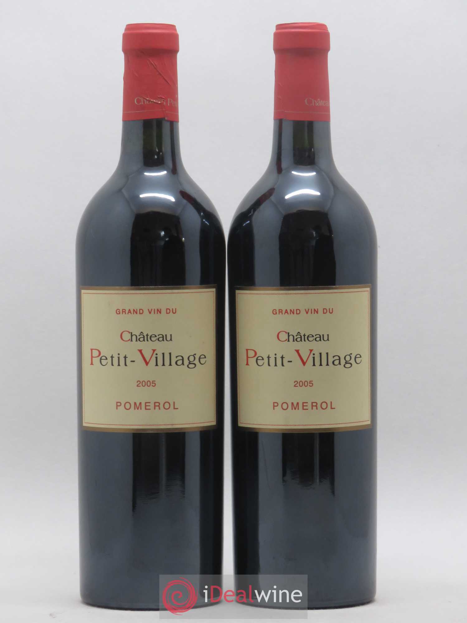 Château Petit Village 2005 - Lot de 2 bouteilles - 0