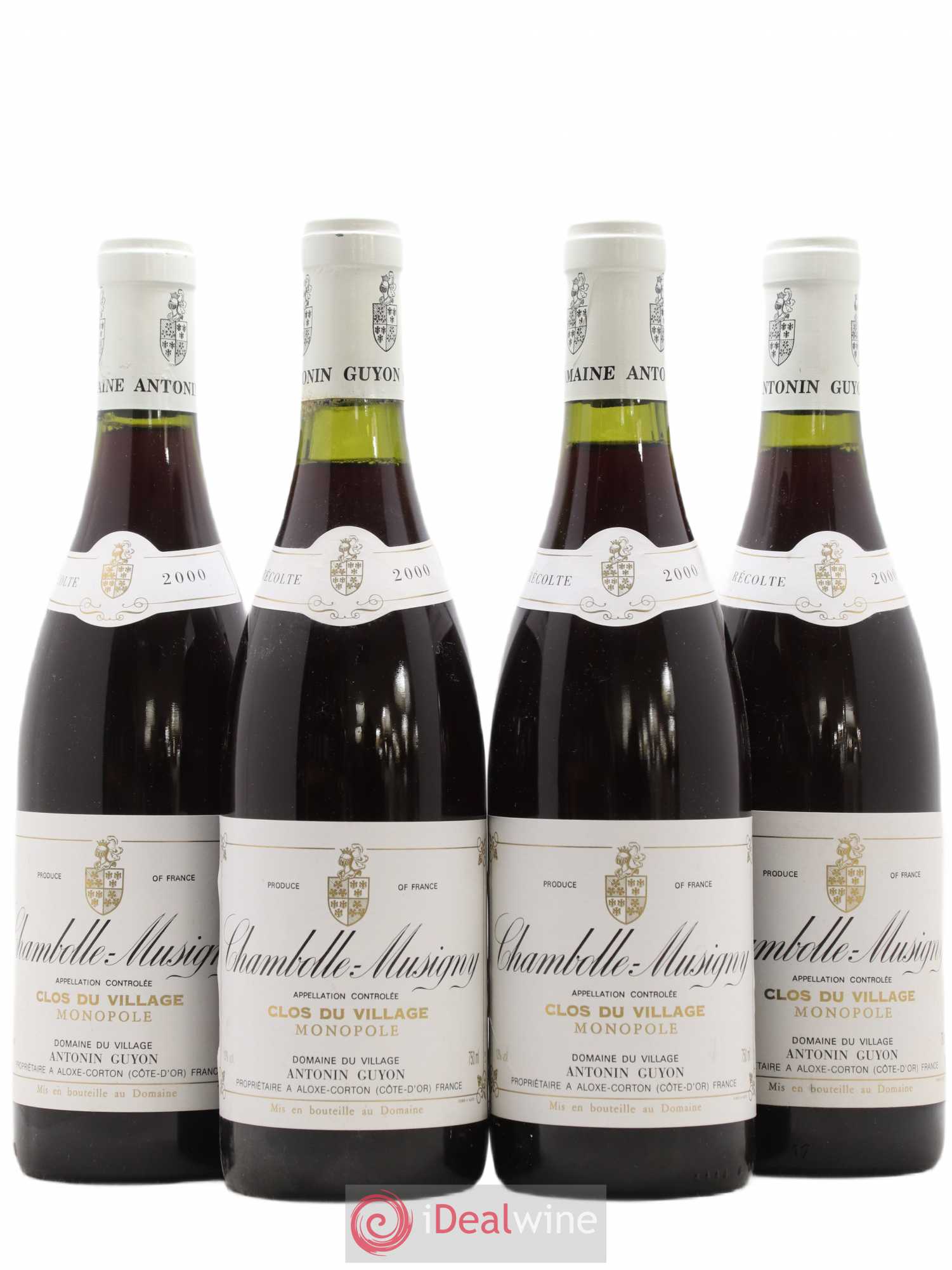 Chambolle-Musigny Clos Du Village Antonin Guyon 2000 - Posten von 4 Flaschen - 0