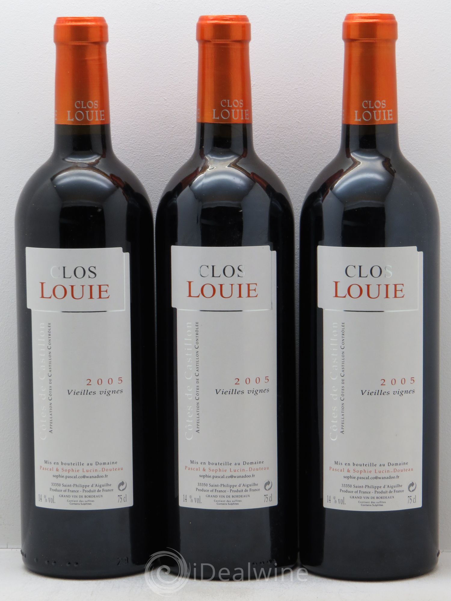 Castillon-Côtes-de-Bordeaux (Côtes-de-Castillon) Clos Louie Vieilles Vignes 2005 - Posten von 3 Flaschen - 0