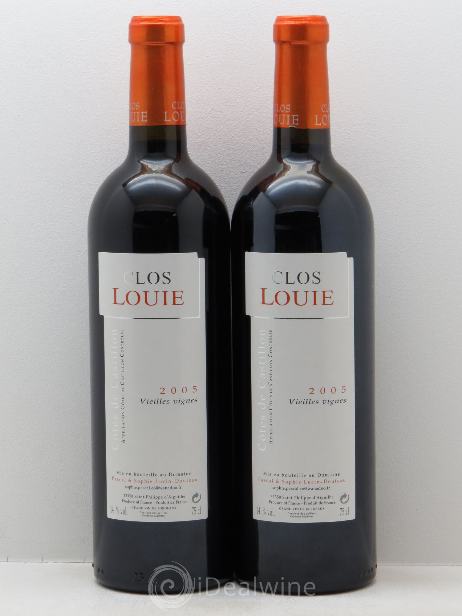 Castillon-Côtes-de-Bordeaux (Côtes-de-Castillon) Clos Louie Vieilles Vignes 2005 - Posten von 2 Flaschen - 0