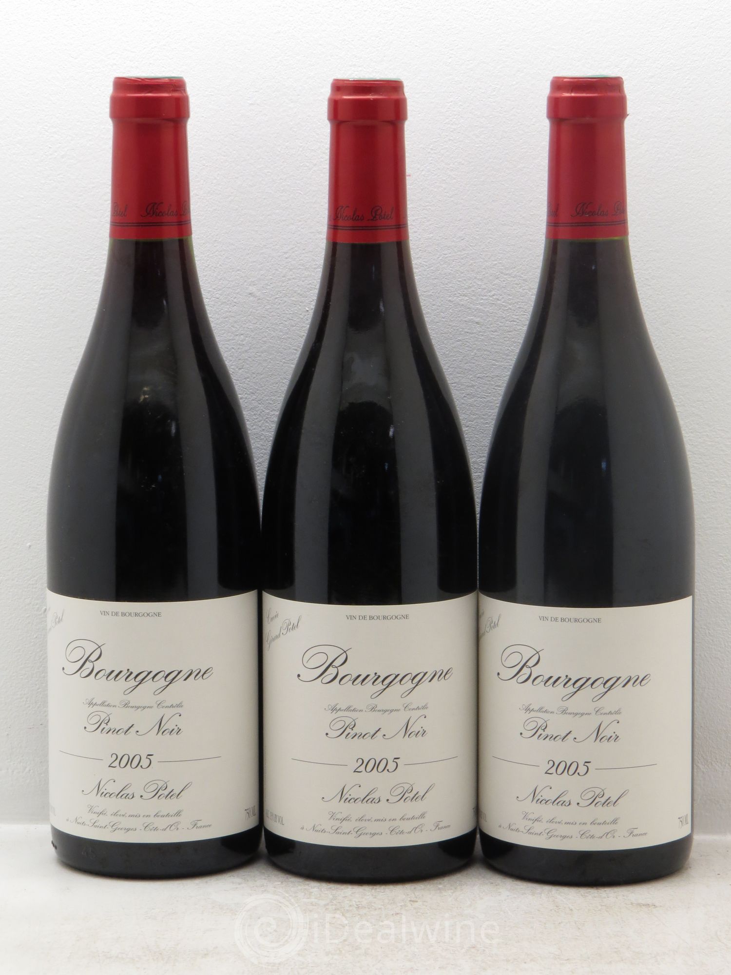 Bourgogne Pinot noir Nicolas Potel (sans prix de réserve) 2005 - Posten von 3 Flaschen - 0