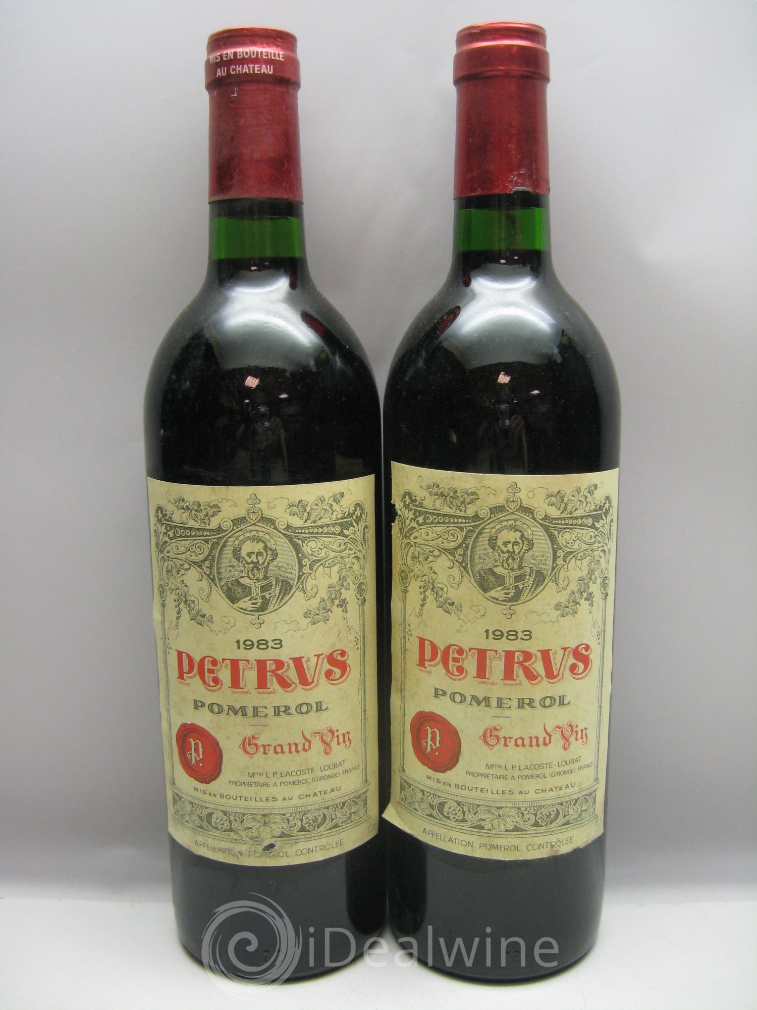 Petrus Caisse bois très abimée et humide 1983 - Posten von 12 Flaschen - 4