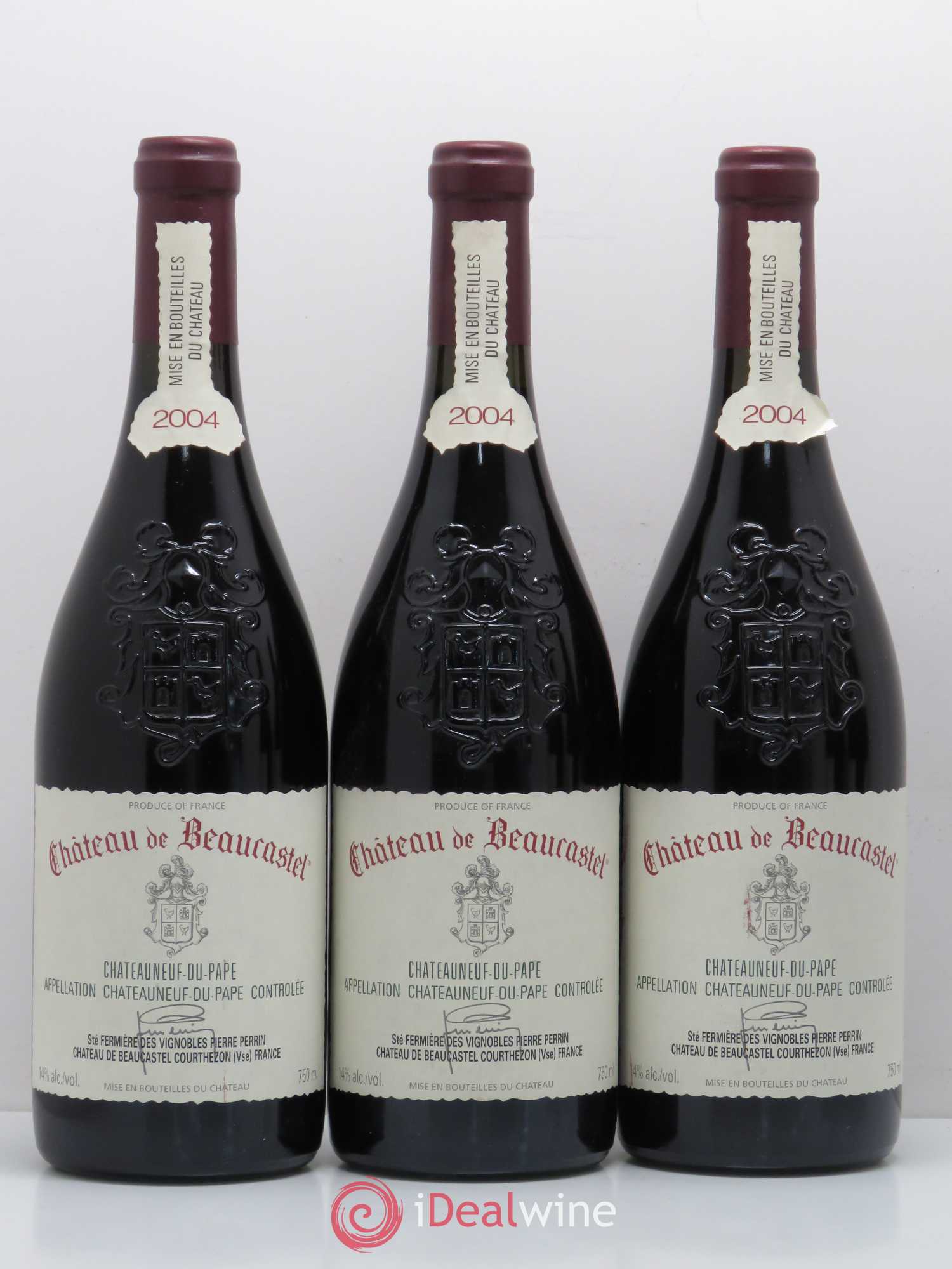 Châteauneuf-du-Pape Château de Beaucastel Famille Perrin (sans prix de réserve) 2004 - Lot de 5 bouteilles - 1