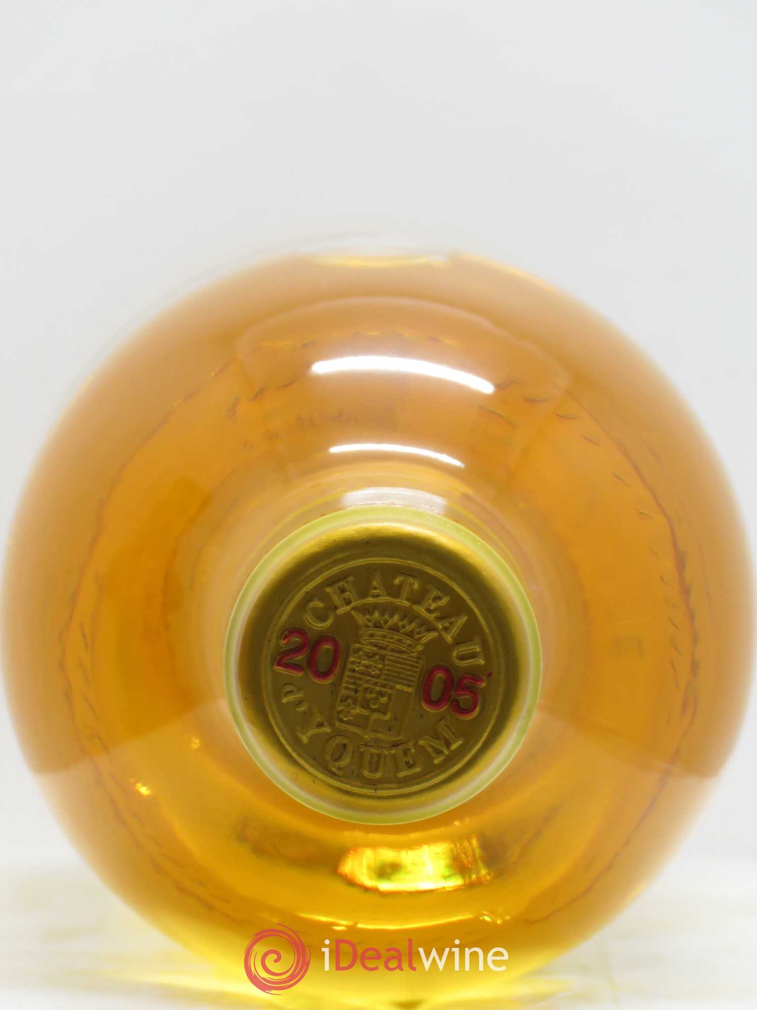 Château d' Yquem 1er Cru Classé Supérieur (senza prezzo di riserva) 2005 - Lotto di 3 bottiglie - 2