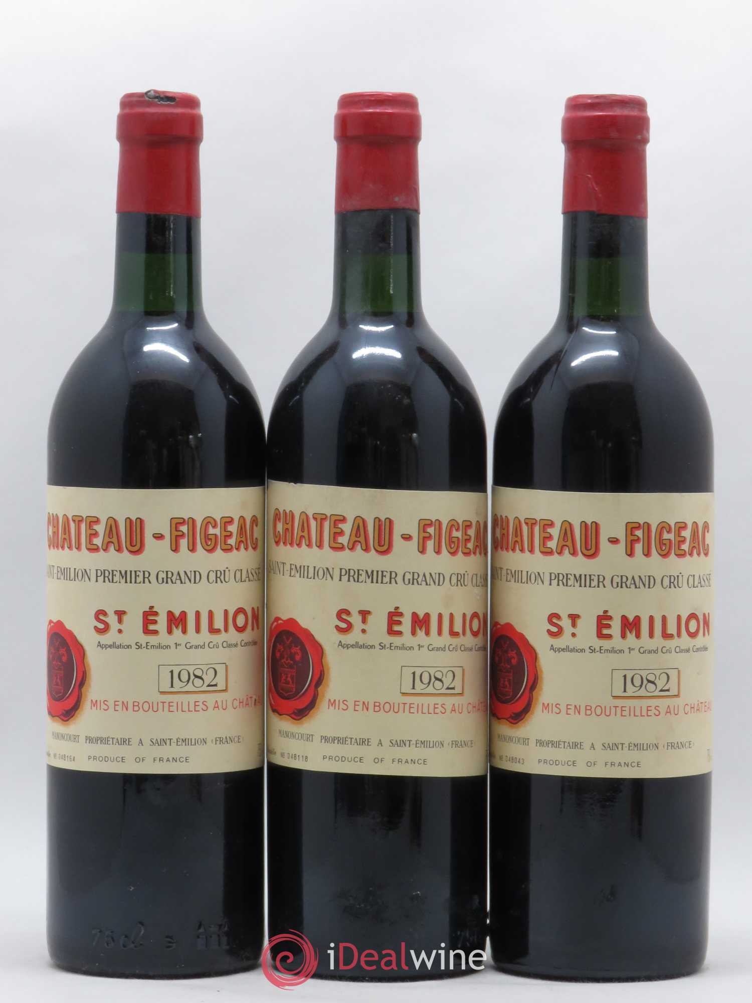 Château Figeac 1er Grand Cru Classé A 1982 - Lot de 3 bouteilles - 0