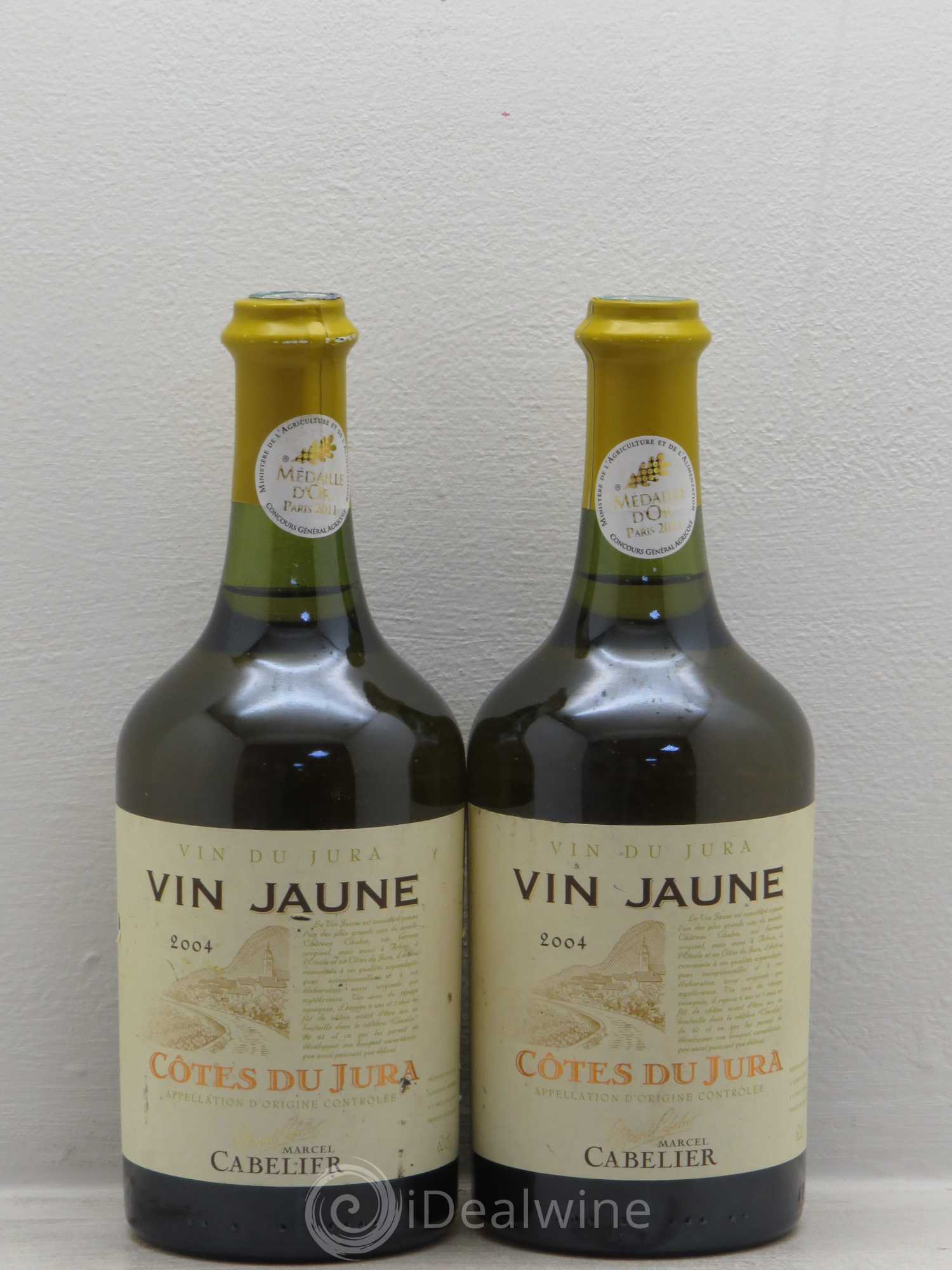 Arbois Vin Jaune Marcel Cabelier 62cl 2004 - Posten von 2 Flaschen - 0