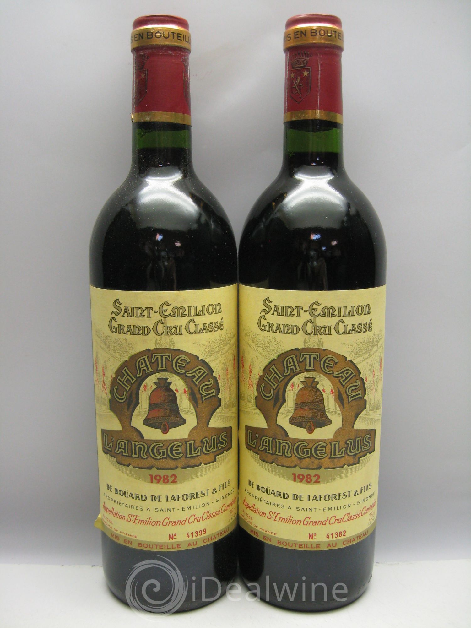 Château Angélus 1er Grand Cru Classé A 1982 - Lot de 12 bouteilles - 0
