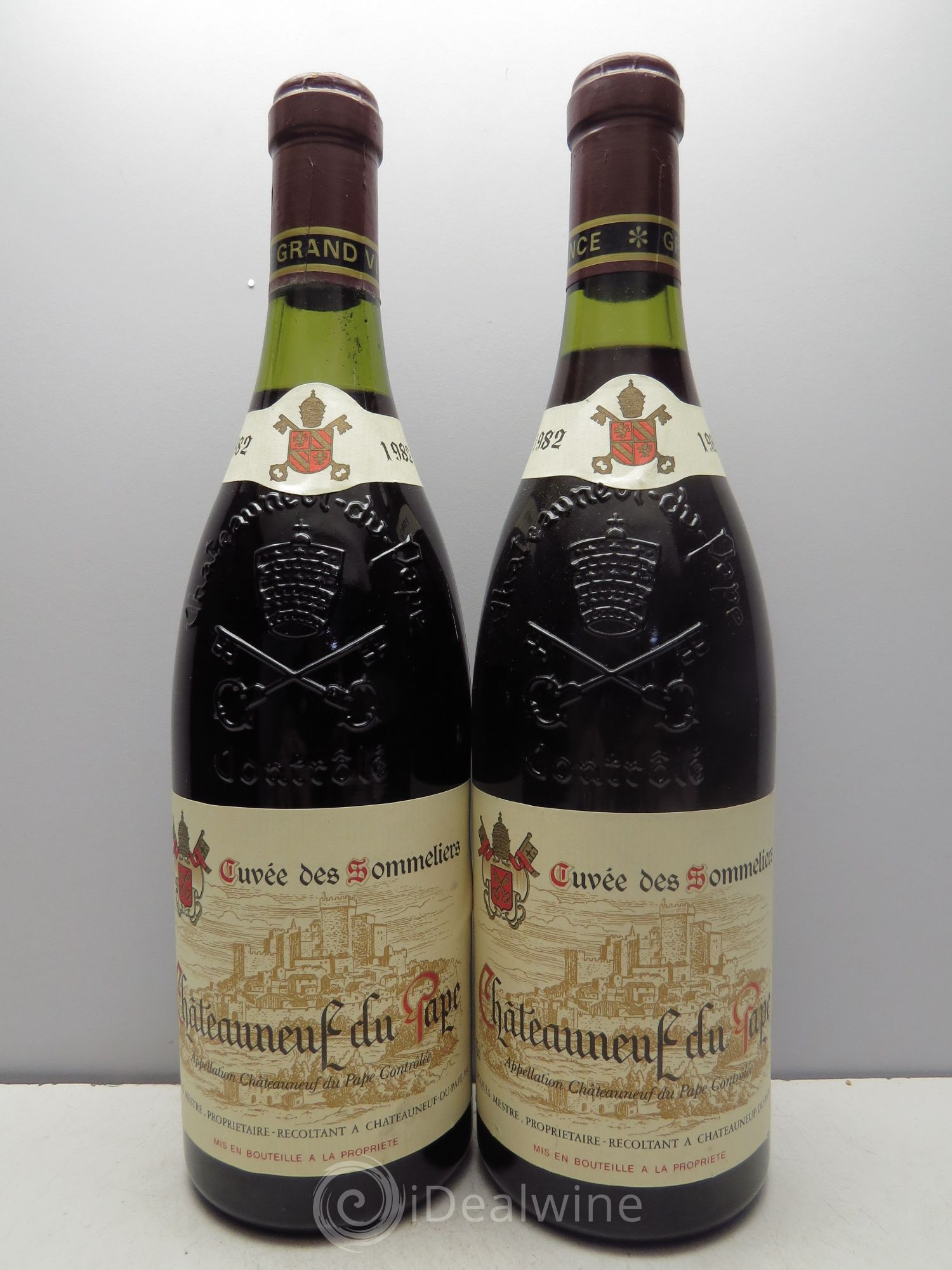 Châteauneuf-du-Pape Jacques Mestre Cuvée des Sommeliers 1982 - Posten von 2 Flaschen - 0