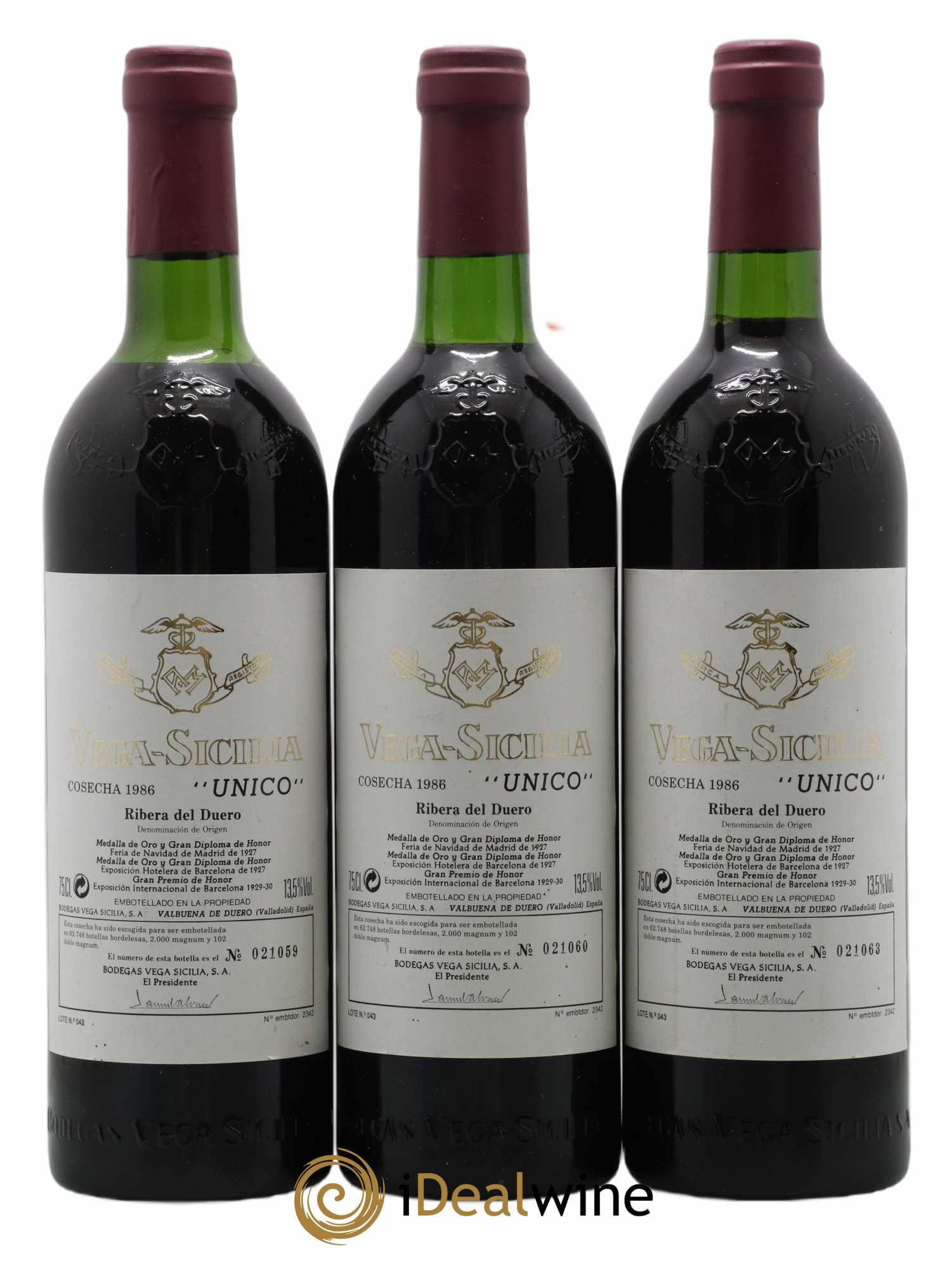 Ribera Del Duero DO Vega Sicilia Unico Famille Alvarez 1986 - Lot de 3 bouteilles - 0