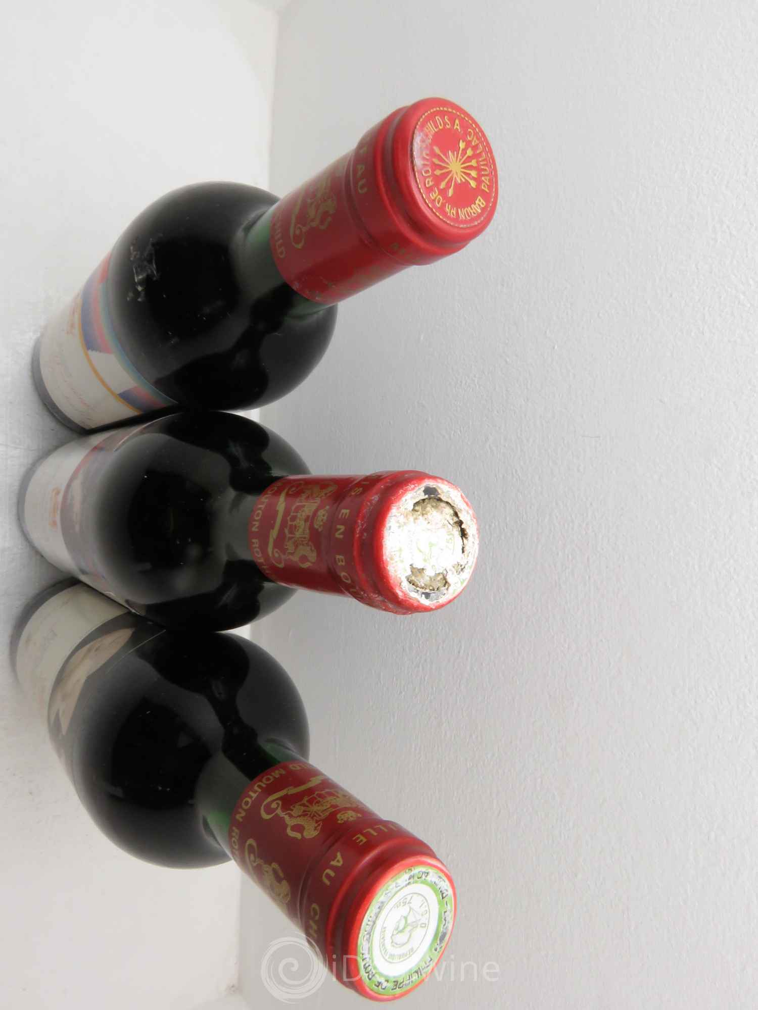 Mouton Rothschild 1960-2012 (Verticale 53 bt)  (Verticale complète de Ch. Mouton Rothschild de 1960 à 2012) - Lot de 53 bouteilles - 11