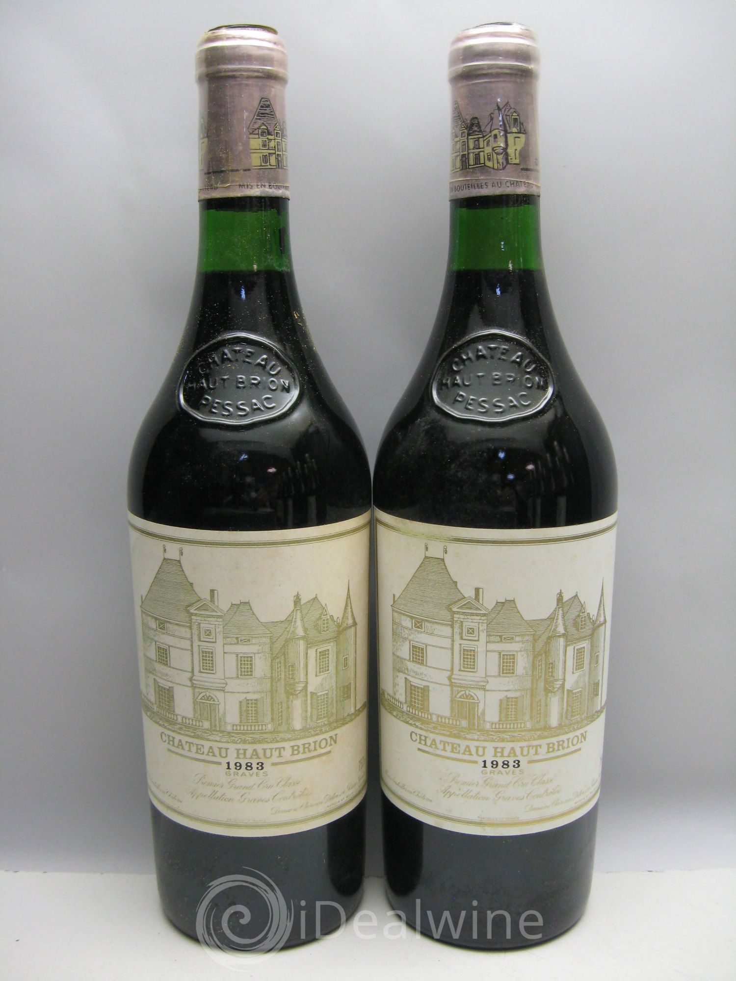 Château Haut Brion 1er Grand Cru Classé 1983 - Lot de 12 bouteilles - 0