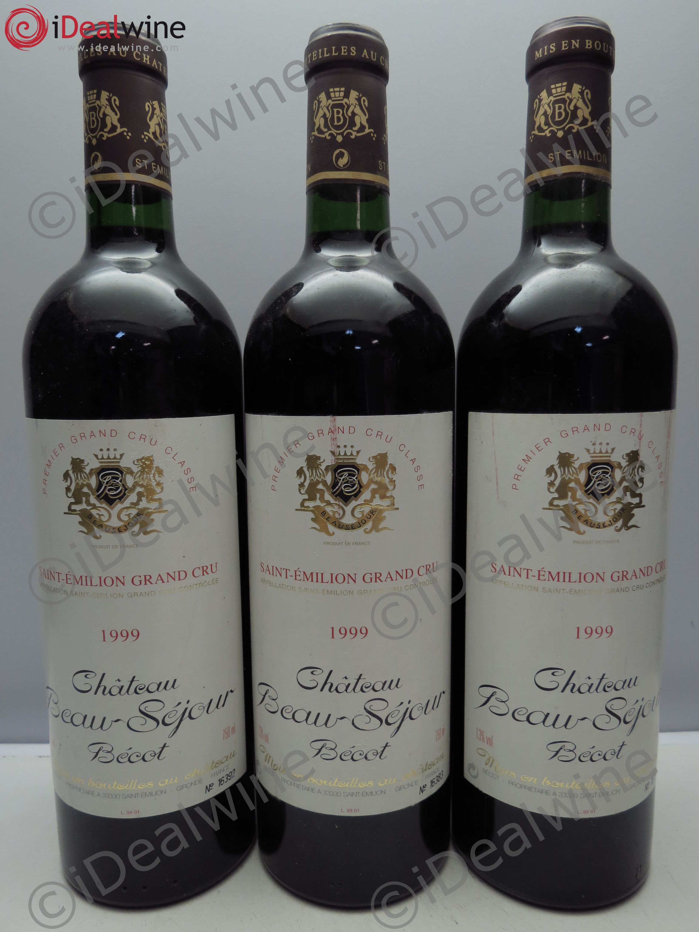 Château Beau-Séjour Bécot 1er Grand Cru Classé B 1999 - Lot de 3 bouteilles - 0