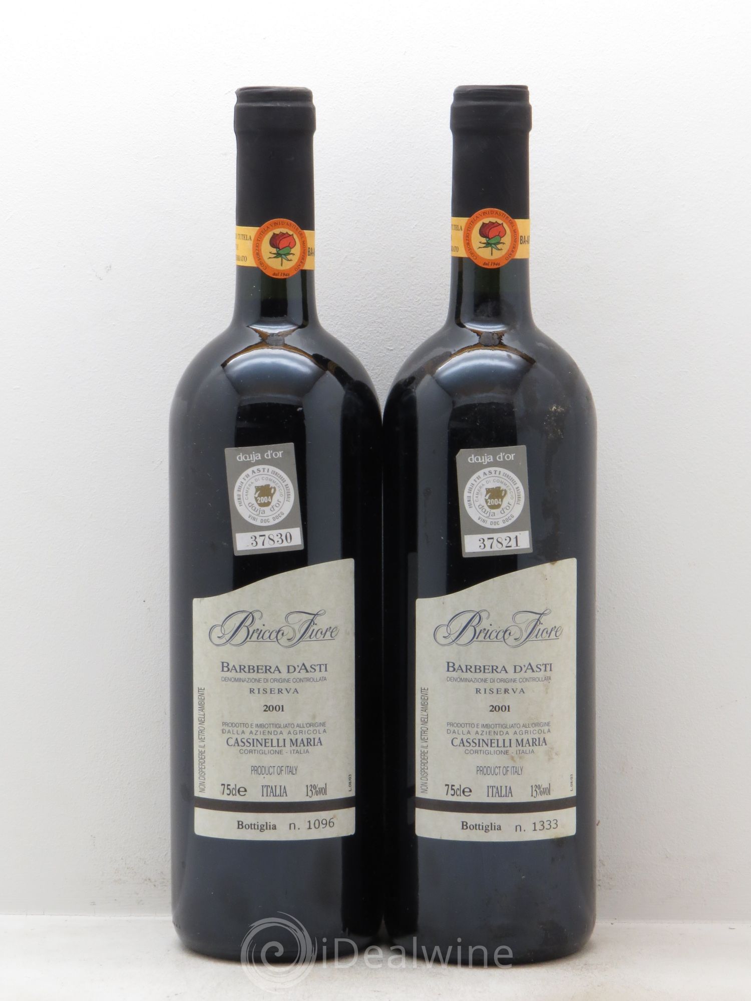 Italie Barbera d'Asti Bricco Fiore Riserva 2001 - Lot de 2 bouteilles - 0