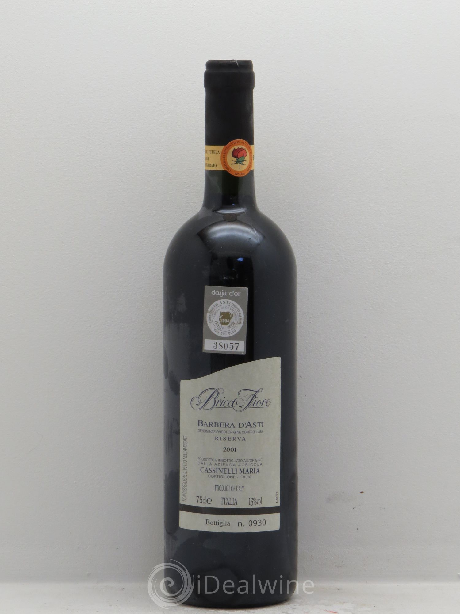 Italie Barbera d'Asti Bricco Fiore Riserva "Cassinelli Maria" (sans prix de réserve) 2001 - Posten von 1 Flasche - 0