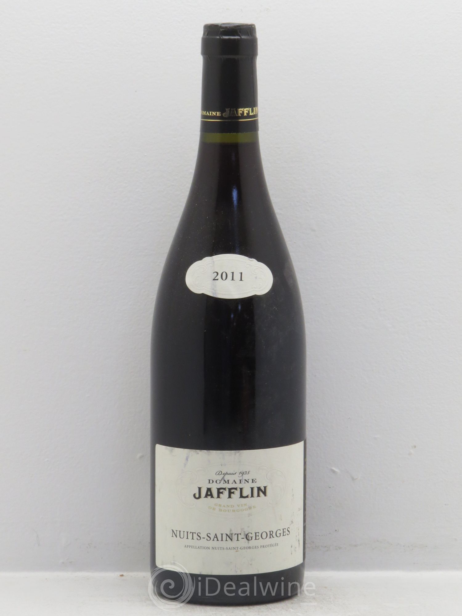 Nuits-Saint-Georges 2011 - Posten von 1 Flasche - 0