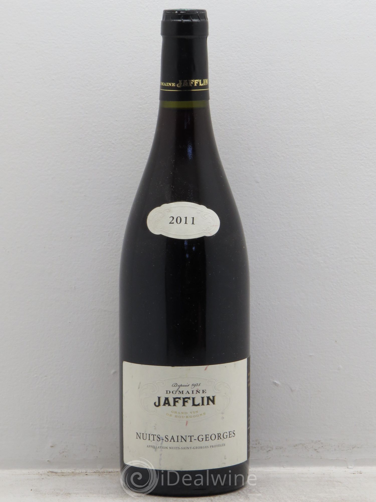 Nuits-Saint-Georges 2011 - Posten von 1 Flasche - 0