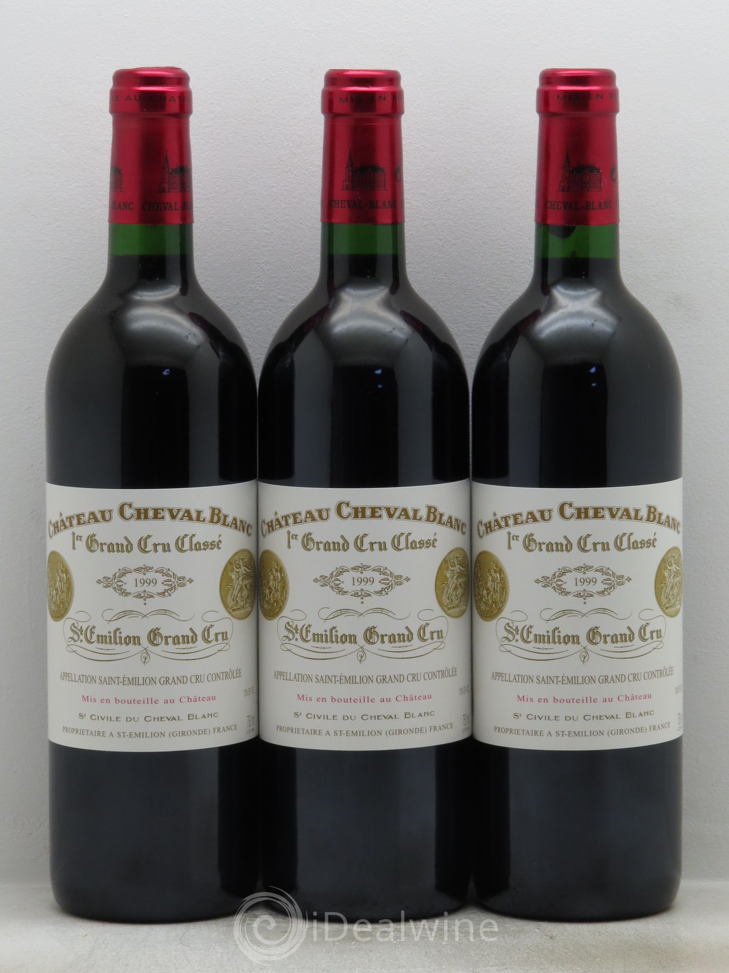 Château Cheval Blanc 1er Grand Cru Classé A 1999 - Lot de 3 bouteilles - 0