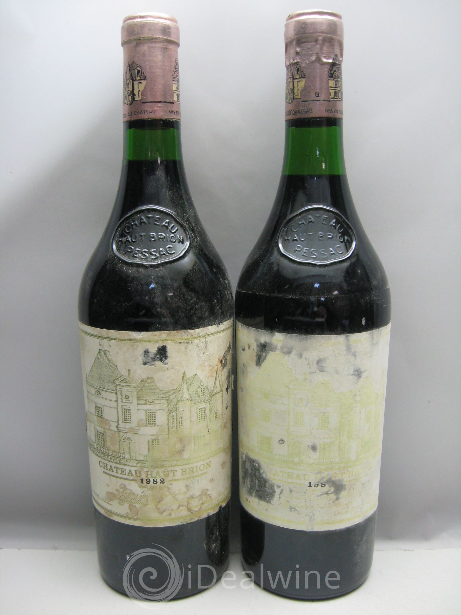Château Haut Brion 1er Grand Cru Classé (étiq.sale et fanée) 1982 - Lotto di 6 bottiglie - 2