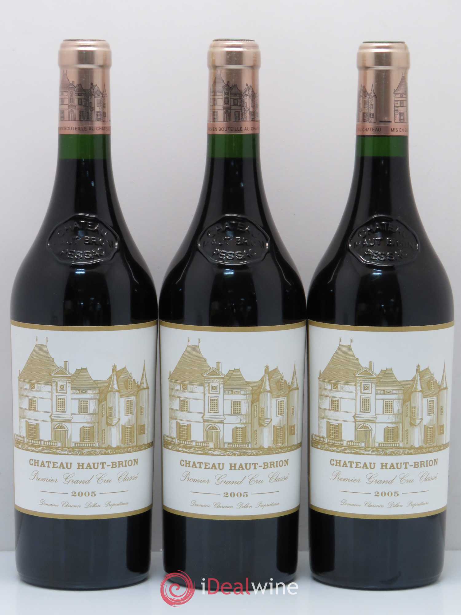 Château Haut Brion 1er Grand Cru Classé 2005 - Lot de 3 bouteilles - 0